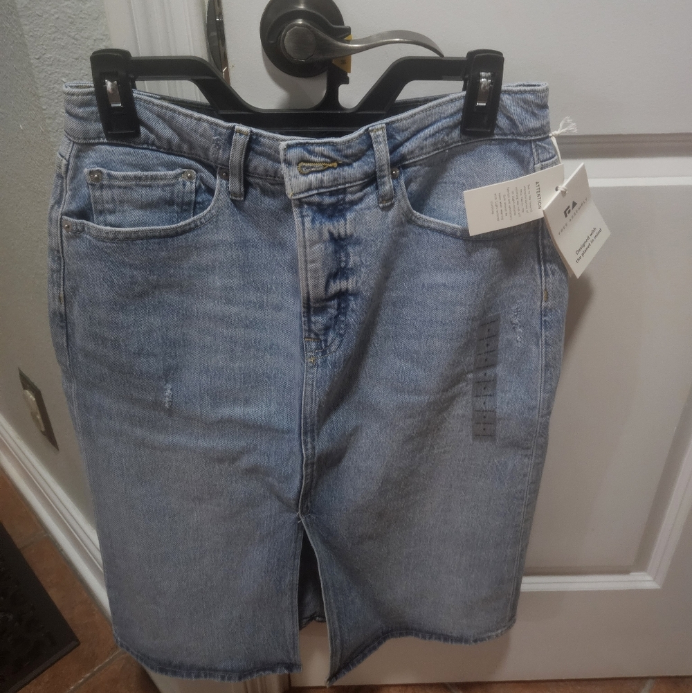 Women's Light Blue Denim Jeans